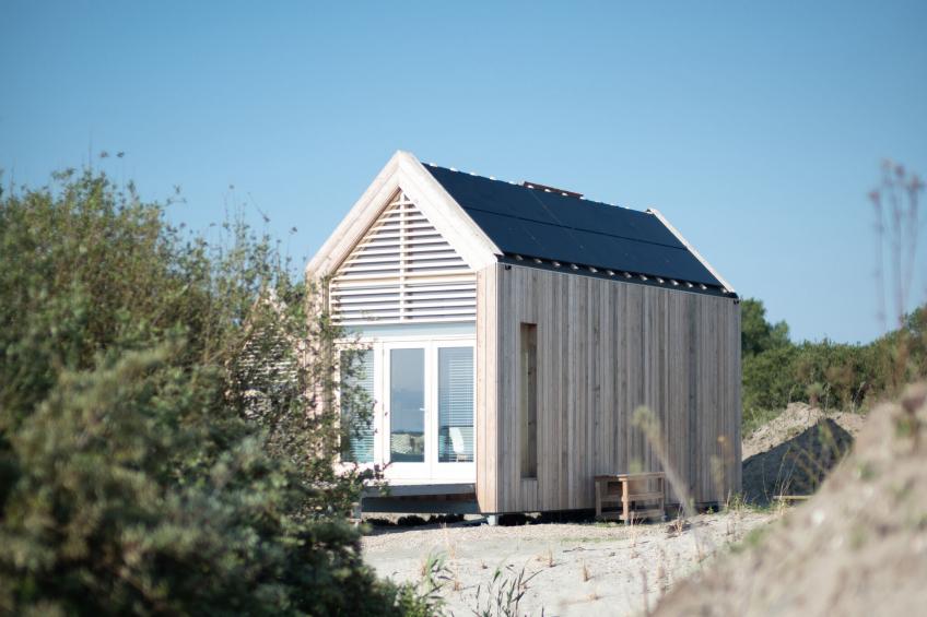 tiny house aan het strand huren